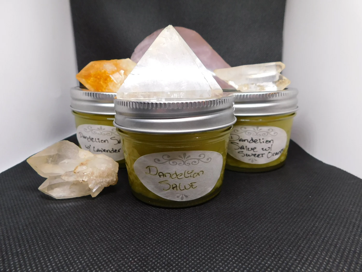 Dandelion Salve - 1 Ounce